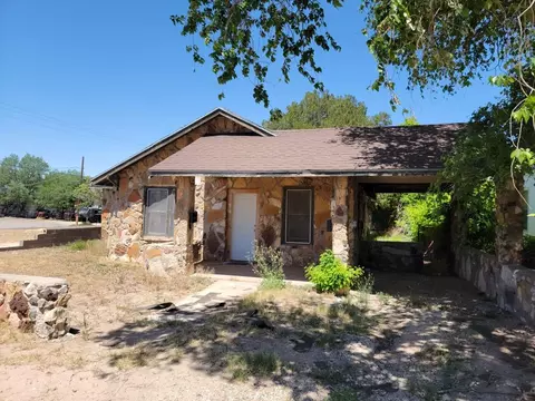 1103 E 4th St, Big Spring, TX 79720 photo 1