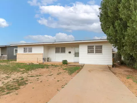 1602 E 6th St, Big Spring, TX 79720 photo 1