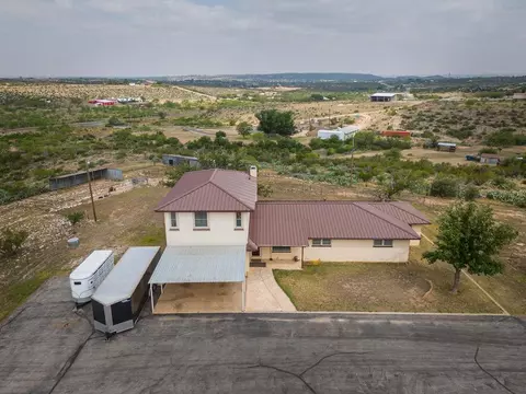 4206 Chaparral Rd, Big Spring, TX 79720 photo 1