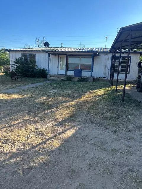 213 Moore Rd, Big Spring, TX 79720 photo 1