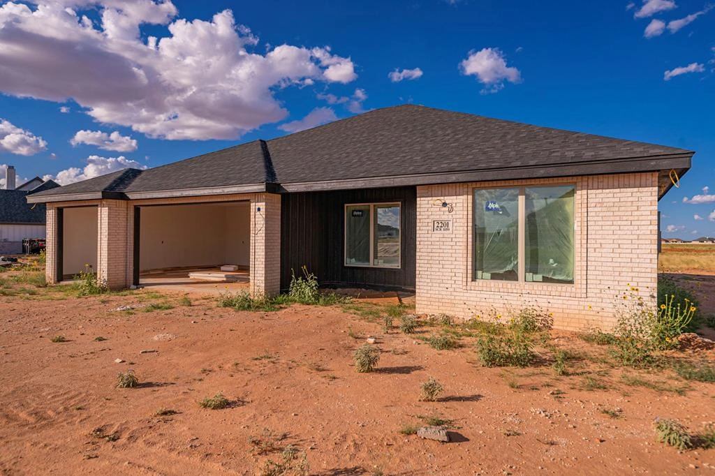 2201 S County Rd 1059  