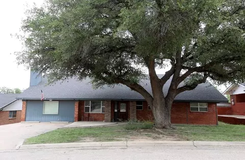 1609 Osage, Big Spring, TX 79720 photo 1