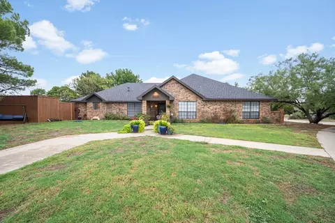 2205 E 25th St, Big Spring, TX 79720 photo 1