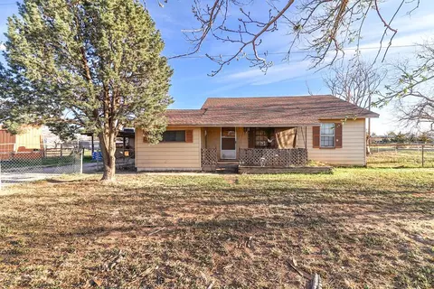 2100 Loop Rd, Big Spring, TX 79720 photo 1