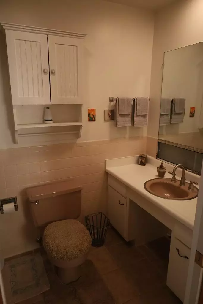 Bath - 301 E Kerr, Sanderson, TX 79848 photo 1 of 1
