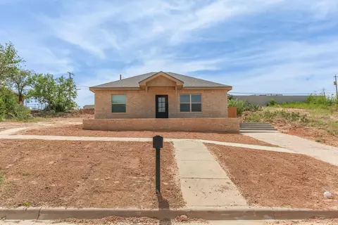 1202 Main St, Big Spring, TX 79720 photo 1