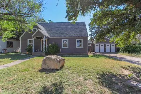 1004 E 15th St, Big Spring, TX 79720 photo 1