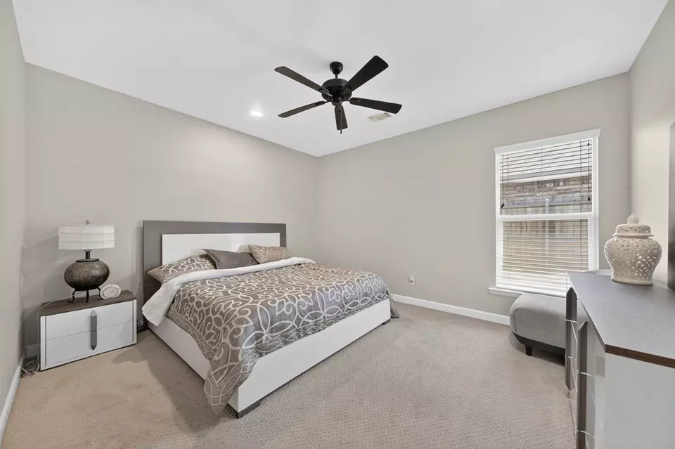 Bedroom - 6011 Beals Creek Dr, Midland, TX 79707 photo 11 of 14