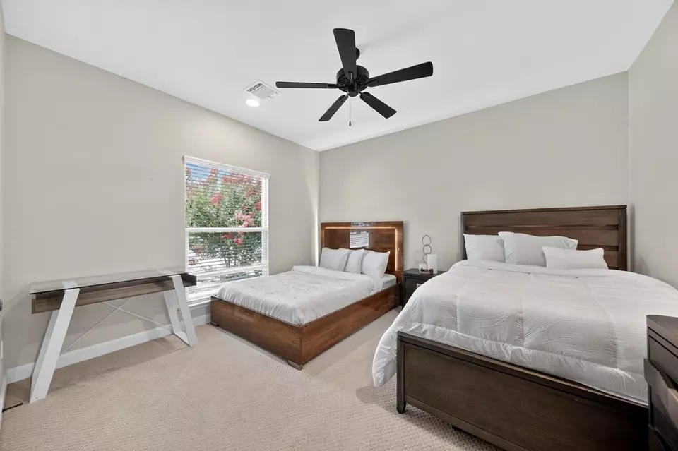 Bedroom - 6011 Beals Creek Dr, Midland, TX 79707 photo 9 of 14