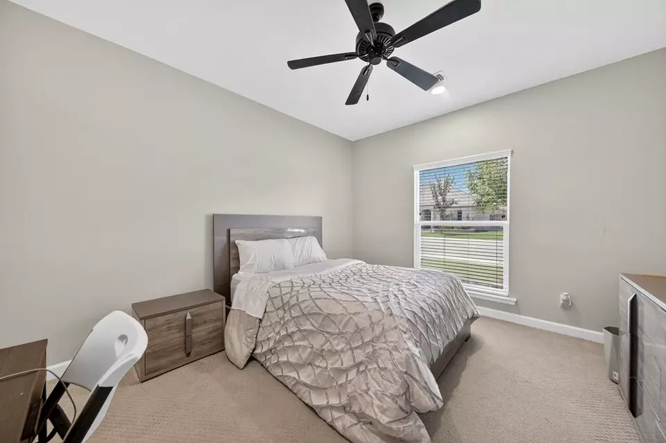 Bedroom - 6011 Beals Creek Dr, Midland, TX 79707 photo 5 of 14