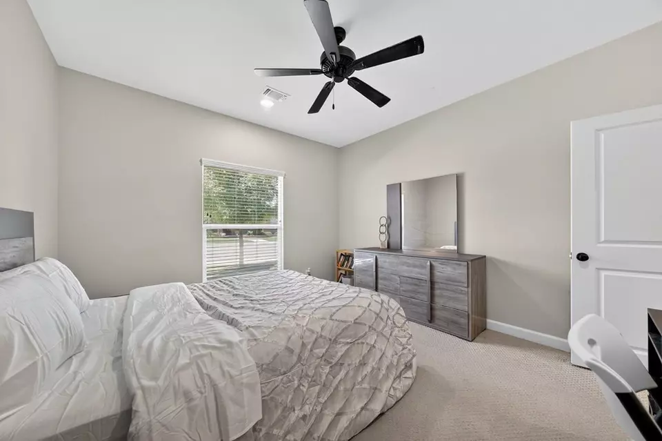 Bedroom - 6011 Beals Creek Dr, Midland, TX 79707 photo 6 of 14