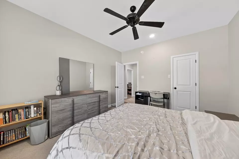 Bedroom - 6011 Beals Creek Dr, Midland, TX 79707 photo 8 of 14