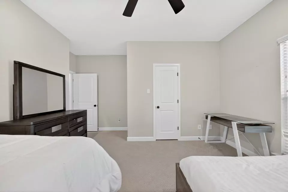 Bedroom - 6011 Beals Creek Dr, Midland, TX 79707 photo 10 of 14