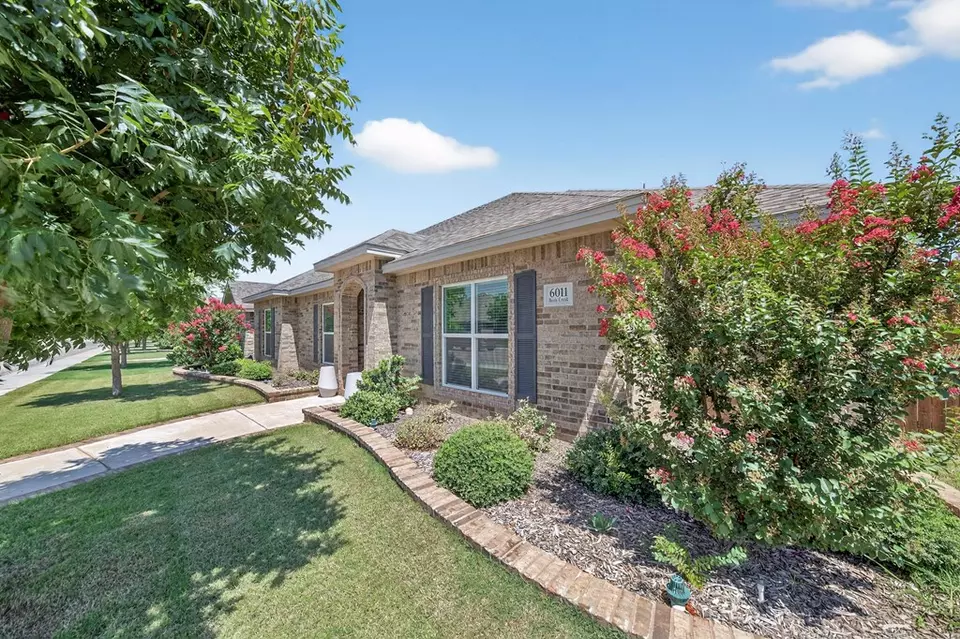 Exterior - 6011 Beals Creek Dr, Midland, TX 79707 photo 3 of 5