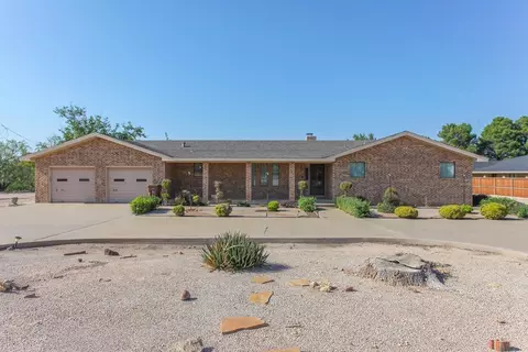 2201 E 25th St, Big Spring, TX 79720 photo 1