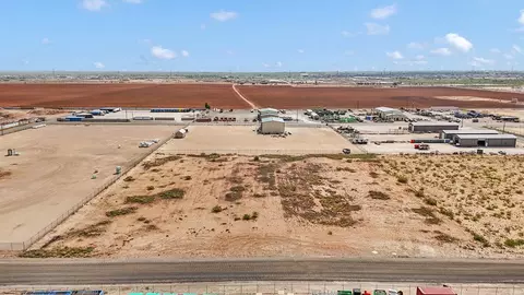 1517 S County Rd 1102, Midland, TX 79706