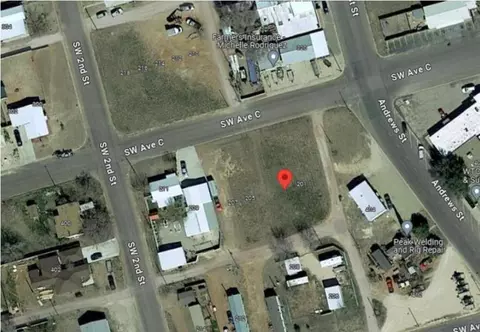 203 SW Ave C, Andrews, TX 79714