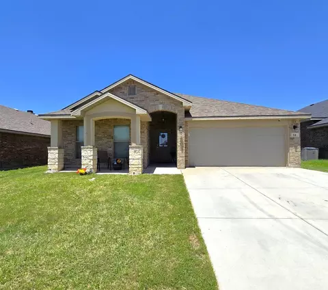 14 Iron Wood Ct, Odessa, TX 79765