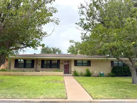 1700 W Callaghan, Fort Stockton, TX 79735