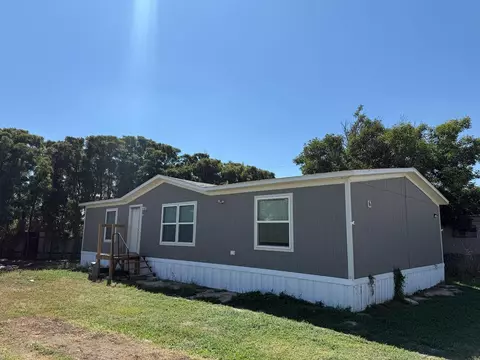 14532 N Pecan Ave #6, Gardendale, TX 79758