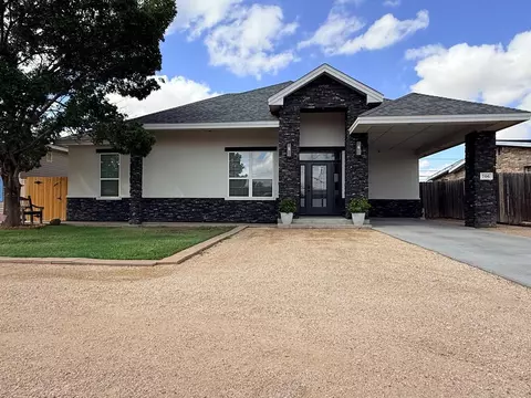 706 Raymond Rd, Midland, TX 79703