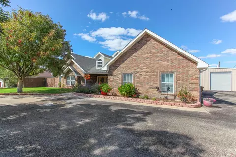 2405 E 25th St, Big Spring, TX 79720