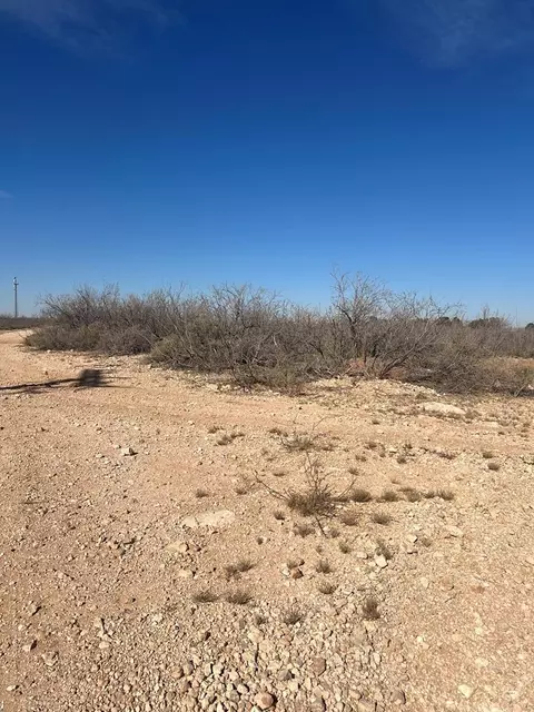 1415 W Montgomery Rd, Midland, TX 79705