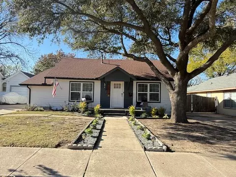 2824 Ryan Ave, Fort Worth, TX 76110
