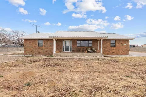 1408 E County Rd 120, Midland, TX 79706