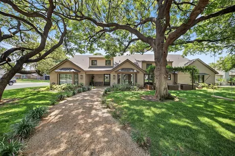 1601 Stanolind Ave, Midland, TX 79705