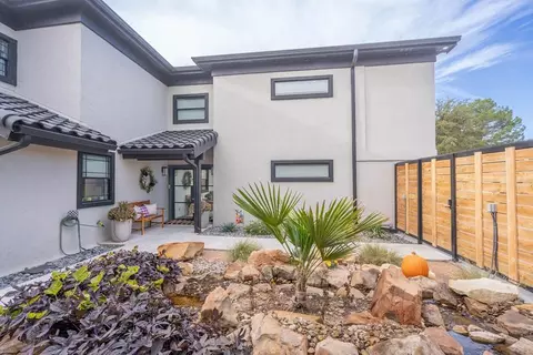 5007 Green Tree Blvd, Midland, TX 79707