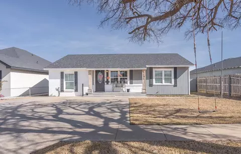 1404 Whitaker Ave, Midland, TX 79705