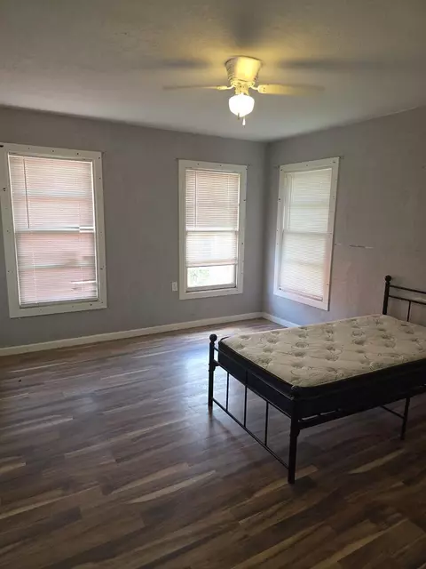 Bedroom - 1204 E 17th St, Big Spring, TX 79720 photo 1 of 3