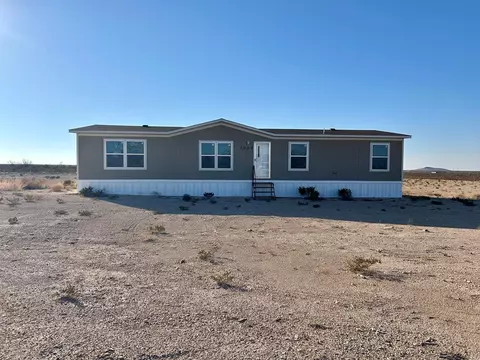 5089 N Gonzalez Rd, Fort Stockton, TX 79735