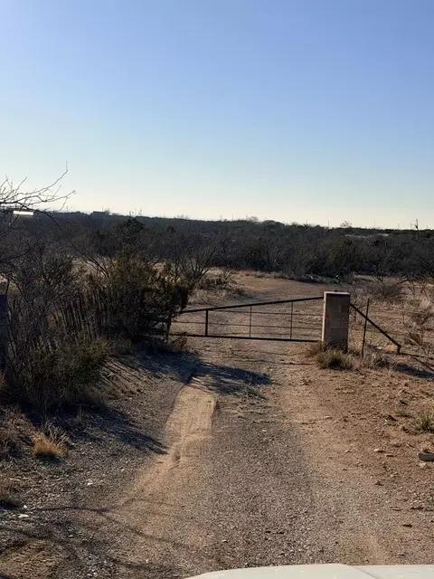 211 Kinsey St, Big Spring, TX 79720