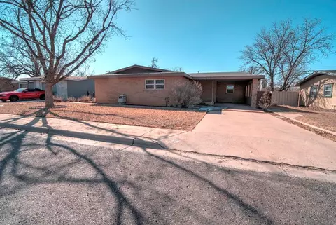 306 SW 12th St, Andrews, TX 79714
