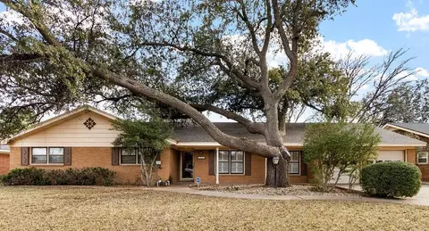 2503 Camarie Ave, Midland, TX 79705