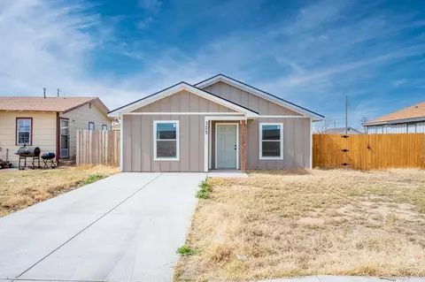 305 N Adams St, Midland, TX 79701