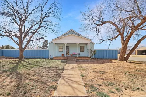 909 N St Paul, Stanton, TX 79782