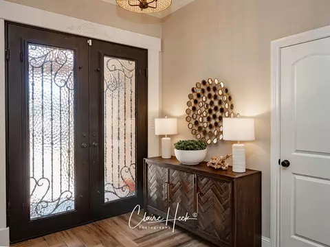 Entry Way - 2902 Patrick Pl, Midland, TX 79705 photo 2 of 2