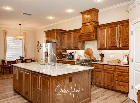Kitchen - 2902 Patrick Pl, Midland, TX 79705 photo 1 of 7