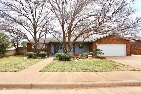 901 N 9th St, Lamesa, TX 79331
