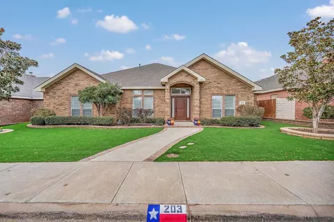 203 Skywood Cir, Midland, TX 79705
