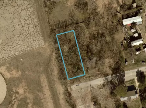 4208 Oak St, Big Spring, TX 79720