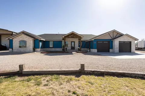187 County Rd 401-k, Seminole, TX 79360