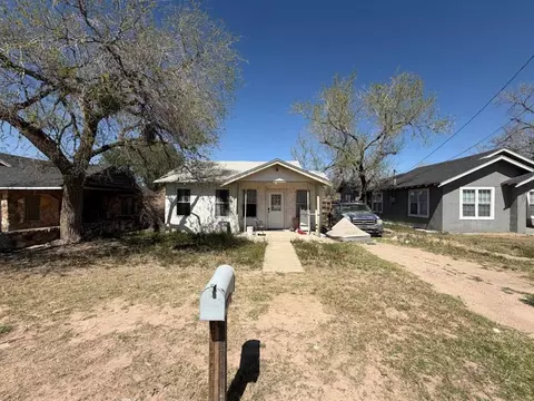 1105 E 4th St, Big Spring, TX 79720