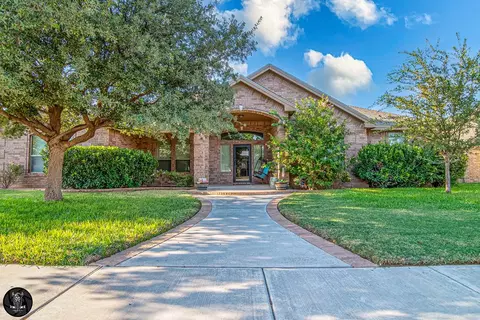 3204 Fairfield Ln, Midland, TX 79705