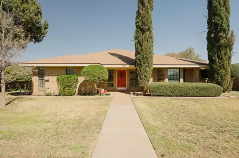 4902 Vista West Pkwy, Midland, TX 79705