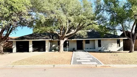 3214 Sentinel Dr, Midland, TX 79701