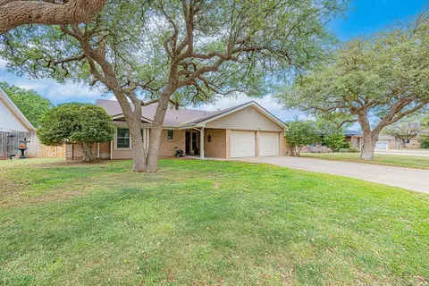 2905 Maranatha Pl, Midland, TX 79707